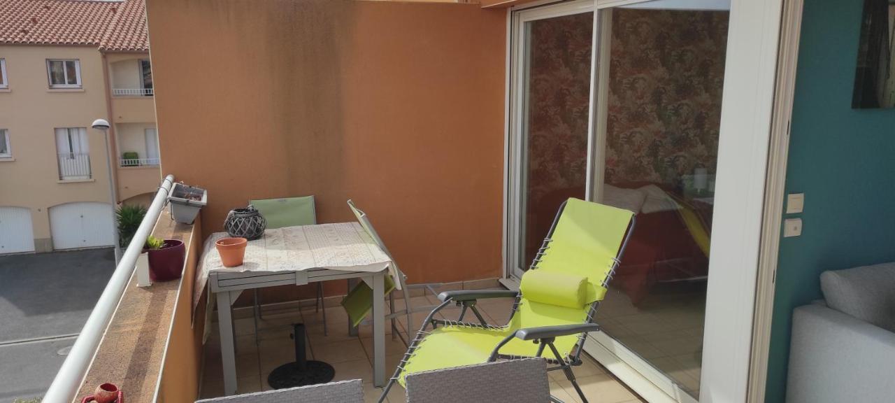 Appartement Avec Grande Terrasse A 15 Mn De La Mer Saint-Esteve  Exterior photo