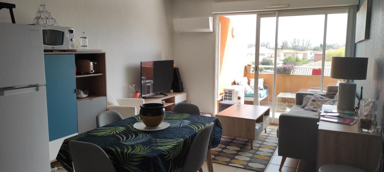 Appartement Avec Grande Terrasse A 15 Mn De La Mer Saint-Esteve  Exterior photo